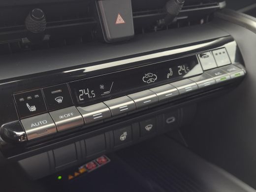 Toyota C-HR 1.8 Hybrid 140 First Edition | Apple CarPlay | Elektr. klep | Stuur /stoel / ruit verwarming | Ri... ActivLease financial lease
