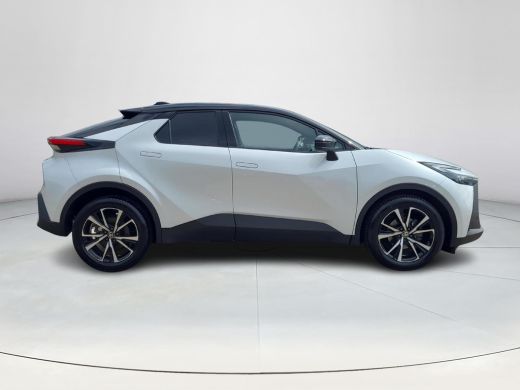 Toyota C-HR 1.8 Hybrid 140 First Edition | Apple CarPlay | Elektr. klep | Stuur /stoel / ruit verwarming | Ri... ActivLease financial lease