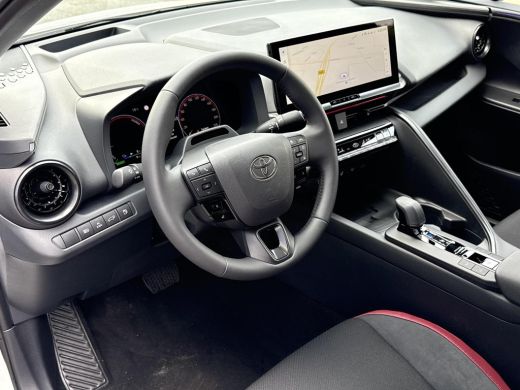 Toyota C-HR 2.0 Plug-in Hybrid 220 Premium **NIEUWE AUTO** ActivLease financial lease
