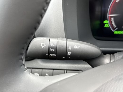 Toyota C-HR 2.0 Plug-in Hybrid 220 Premium **NIEUWE AUTO** ActivLease financial lease