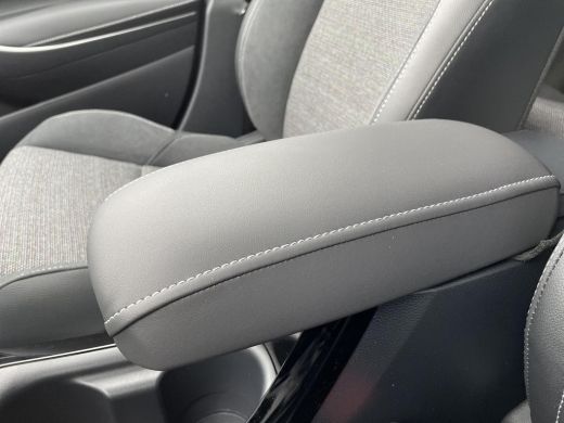 Toyota Corolla Touring Sports Hybrid 140 Dynamic **NIEUWE AUTO/ DIRECT LEVERBAAR** ActivLease financial lease