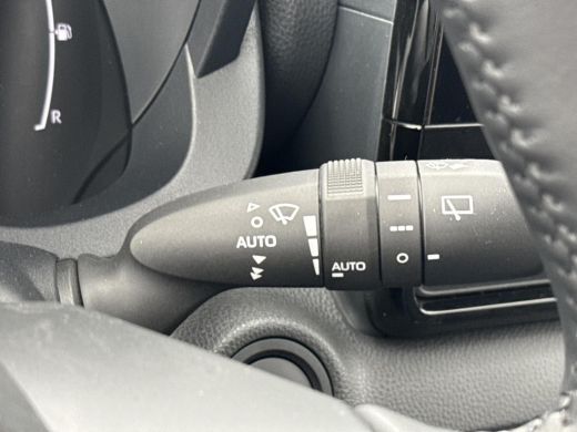 Toyota Yaris 1.5 Hybrid 115 Dynamic **NIEUWE AUTO/ DIRECT LEVERBAAR** ActivLease financial lease