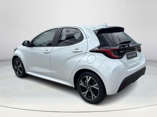 Toyota Yaris 1.5 Hybrid 115 First Edition **NIEUWE AUTO/ DIRECT LEVERBAAR** ActivLease financial lease
