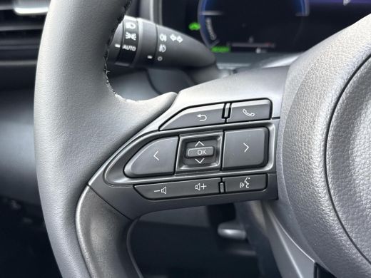 Toyota Yaris 1.5 Hybrid 130 Executive **NIEUWE AUTO/ PREMIUM PACK/ DIRECT LEVERBAAR** ActivLease financial lease