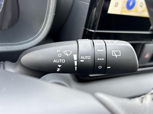 Toyota Yaris 1.5 Hybrid 130 Executive **NIEUWE AUTO/ PREMIUM PACK/ DIRECT LEVERBAAR** ActivLease financial lease