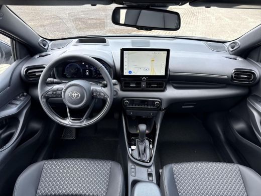 Toyota Yaris 1.5 Hybrid 130 Executive **NIEUWE AUTO/ PREMIUM PACK/ DIRECT LEVERBAAR** ActivLease financial lease