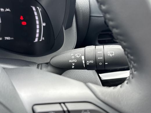 Toyota Yaris Cross 1.5 Hybrid 115 Active **NIEUWE AUTO/ FOREST GREEN/ DIRECT LEVERBAAR** ActivLease financial lease