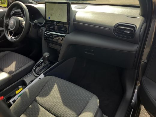 Toyota Yaris Cross 1.5 Hybrid 115 First Edition | Apple CarPlay | Parkeersensoren | Rijklaarprijs incl. garantie | ActivLease financial lease