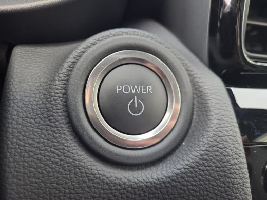 Toyota Yaris Cross 1.5 Hybrid 115 First Edition | Apple CarPlay | Parkeersensoren | Rijklaarprijs incl. garantie | ActivLease financial lease