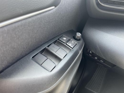 Toyota Yaris Cross 1.5 Hybrid 115 First Edition | Navigatie | Apple CarPlay/Android auto | Achteruitrijcamera | Park... ActivLease financial lease