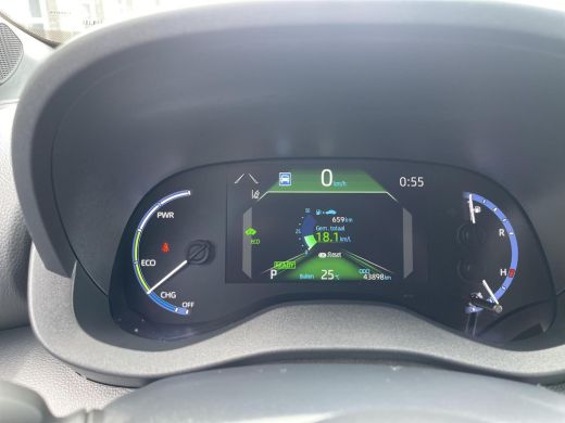 Toyota Yaris Cross 1.5 Hybrid Dynamic ActivLease financial lease