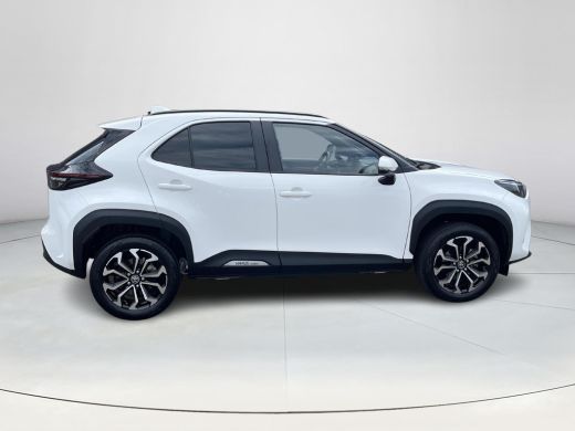 Toyota Yaris Cross 1.5 Hybrid Dynamic ActivLease financial lease