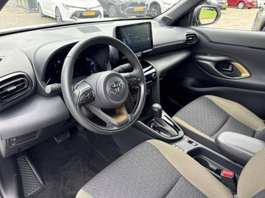 Toyota Yaris Cross 1.5 Hybrid Explore **STOELVERWARMING/ ADAPTIEF CRUISE CONTROL/ KEYLESS/ 36 MAANDEN GARANTIE** ActivLease financial lease