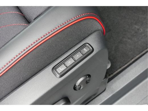 Volkswagen ID. Buzz | GTX | 7 persoons | 4MOTION | Camera | ACC | LED Matrix | LMV 20" | Carplay | ActivLease financial lease
