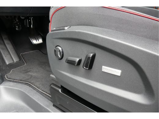 Volkswagen ID. Buzz | GTX | 7 persoons | 4MOTION | Camera | ACC | LED Matrix | LMV 20" | Carplay | ActivLease financial lease