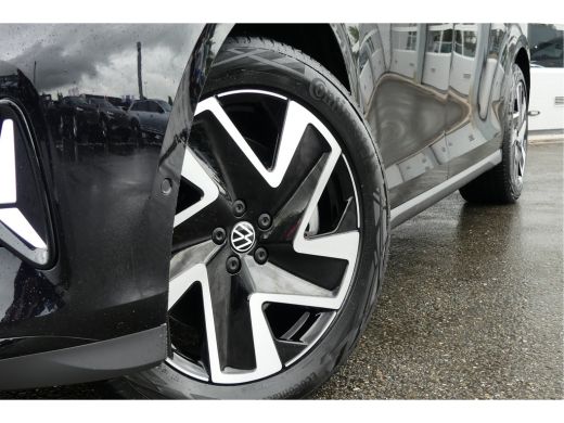 Volkswagen ID. Buzz | GTX | 7 persoons | 4MOTION | Camera | ACC | LED Matrix | LMV 20" | Carplay | ActivLease financial lease