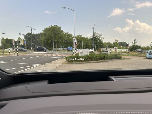 Volkswagen ID.4 Pro Business 77 kWh | Panoramadak | Interieur Top-Sport Pakket Plus | Multimedia Pakket Plus ActivLease financial lease