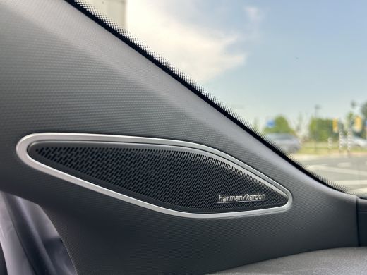 Volkswagen ID.4 Pro Business 77 kWh | Panoramadak | Interieur Top-Sport Pakket Plus | Multimedia Pakket Plus ActivLease financial lease