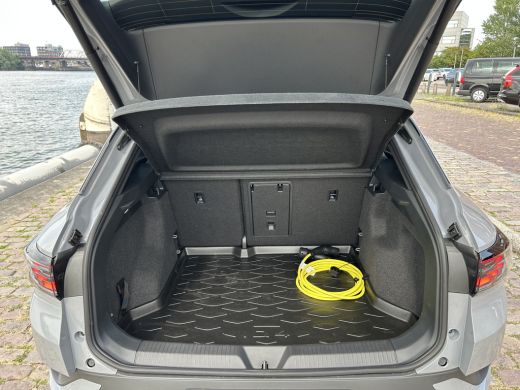 Volkswagen ID.4 Pro Business 77 kWh | Panoramadak | Interieur Top-Sport Pakket Plus | Multimedia Pakket Plus ActivLease financial lease