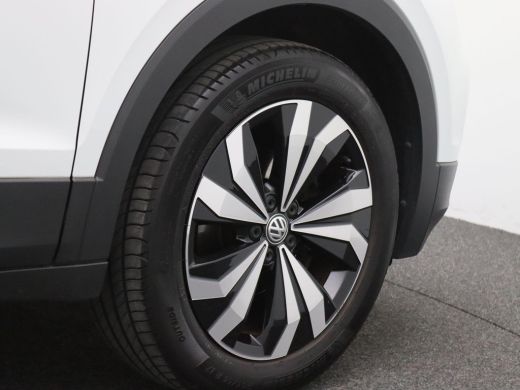 Volkswagen T-Cross 1.0 TSI Life 95PK Alarm, Keyless, Adaptieve Cruise Controle, Navi, Airco, Side Assist, Parkeersen... ActivLease financial lease