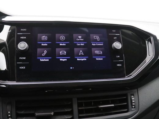 Volkswagen T-Cross 1.0 TSI Life 95PK Alarm, Keyless, Adaptieve Cruise Controle, Navi, Airco, Side Assist, Parkeersen... ActivLease financial lease