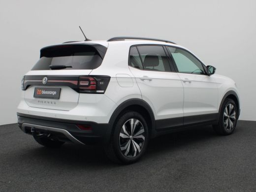 Volkswagen T-Cross 1.0 TSI Life 95PK Alarm, Keyless, Adaptieve Cruise Controle, Navi, Airco, Side Assist, Parkeersen... ActivLease financial lease
