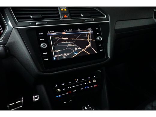 Volkswagen Tiguan Allspace 2.0 TSI 190 pk 4-Motion R-line 7-prs 7-DSG | Trekhaak | Elektrische A-klep | ActivLease financial lease