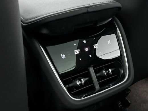 Volvo  EX90 Twin Motor Performance Ultra | 22" | Luchtvering | Climate | Getint glas | Trekhaak | Nordico Cha... ActivLease financial lease