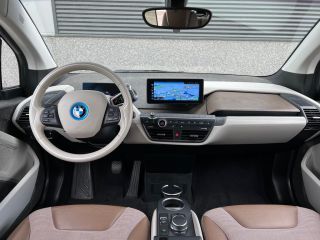 BMW i3 Executive 120Ah 42 kWh /Lodge/Carplay/W-pomp/Camera/20"/3-Fase