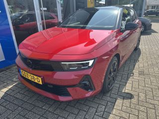 Opel Astra 1.6 180PK PLUG-IN HYBRID ULTIMATE | NAVIGATIE| CAMERA| ADAPTIEVE CRUISE CONTROL| INTELLILUX LED K...