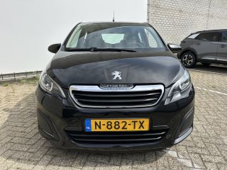 Peugeot 108 1.0 e-VTi Active | Achterbank in delen neerklapbaar | Airco | Audio installatie | Achterbank in d... Peugeot 108 1.0 e-VTi Active | Achterbank in delen neerklapbaar | Airco | Audio installatie | Achterbank in d...