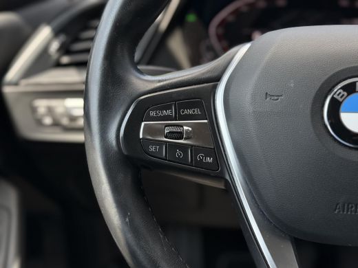 BMW 1 Serie 118i Business Ed. | Navi | Live-Cockpit | Carplay | ActivLease financial lease