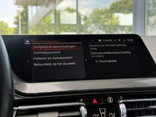 BMW 1 Serie 118i Business Ed. | Navi | Live-Cockpit | Carplay | ActivLease financial lease
