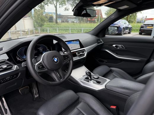 BMW 3 Serie 330e Aut. Hybrid M-Sport | Leder | Navi | Carplay | Xenon-LED | ActivLease financial lease