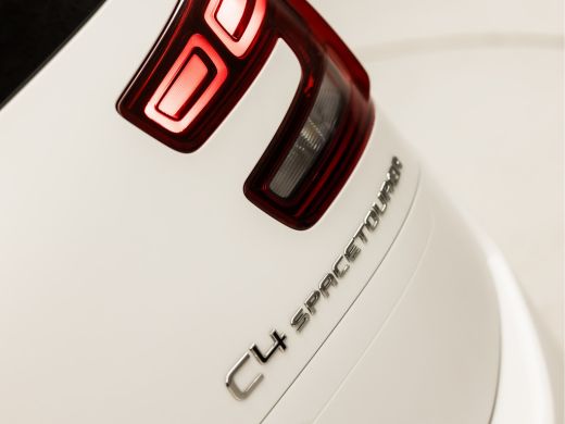 Citroën Grand C4 Spacetourer 1.2 PureTech Sport 7 Persoons (APPLE CARPLAY, GROOT NAVI, GETINT GLAS, SPORTSTOELEN, PARKEERSENSO... ActivLease financial lease