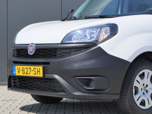 Fiat Doblò 1.6 MJ L1H1 ECO JET | Navigatie | 3-Zits Bijrijdersbank | Cruise Control | Betonplex | DAB+ | Air... ActivLease financial lease