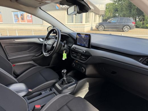 Ford Focus 1.0 EcoBoost Connected | Navi | LED | ECC | ActivLease financial lease