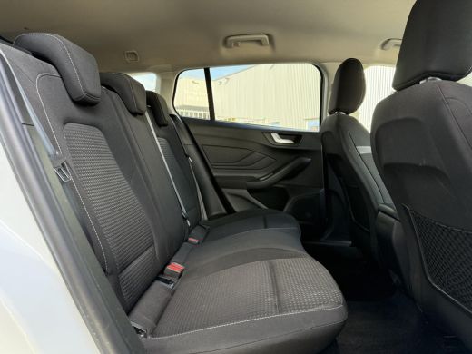 Ford Focus 1.0 EcoBoost Connected | Navi | LED | ECC | ActivLease financial lease
