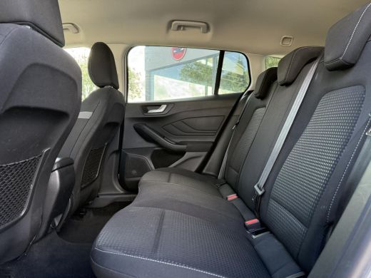 Ford Focus 1.0 EcoBoost Connected | Navi | LED | ECC | ActivLease financial lease