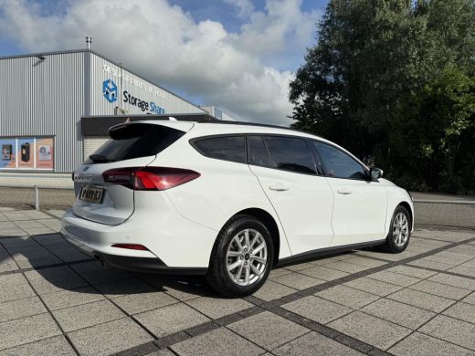 Ford Focus 1.0 EcoBoost Connected | Navi | LED | ECC | ActivLease financial lease