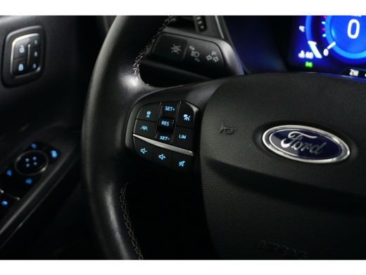 Ford Kuga 2.5 PHEV Vignale | Panoramadak | Adaptive Cruise | Head-Up | Trekhaak Wegklapbaar | ActivLease financial lease
