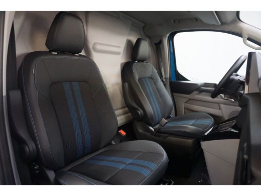 Ford Transit Custom 320 2.5 PHEV L2H1 Sport | 1-fase laadkabel mode 3 16A, 10 meter (PHEV) | 19 inch lichtmetalen vel... ActivLease financial lease