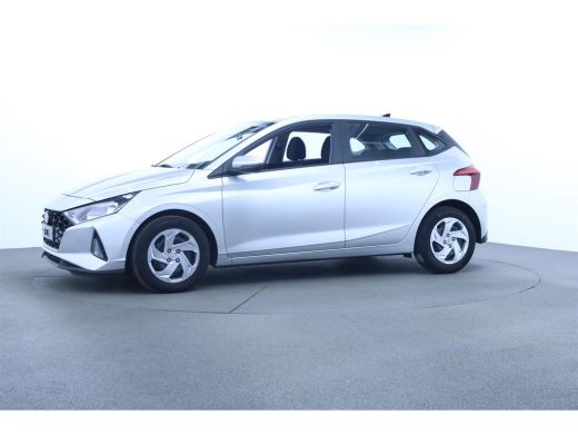 Hyundai i20 Select Mild-Hybrid Automaat! | Unieke Kmstand! | Camera | Carplay | Airco | Cruise | Parkeerhulp|... ActivLease financial lease