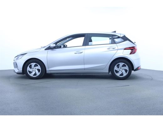 Hyundai i20 Select Mild-Hybrid Automaat! | Unieke Kmstand! | Camera | Carplay | Airco | Cruise | Parkeerhulp|... ActivLease financial lease