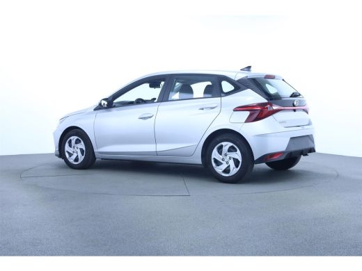 Hyundai i20 Select Mild-Hybrid Automaat! | Unieke Kmstand! | Camera | Carplay | Airco | Cruise | Parkeerhulp|... ActivLease financial lease