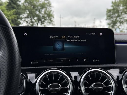 Mercedes-Benz CLA Shooting Brake 200 Aut. Sol AMG Sport | Panorama | Sfeer Verl. | Navi | Camera | ActivLease financial lease