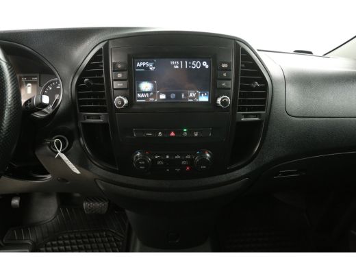 Mercedes Vito 119 CDI Lang 191PK Automaat Camera Cruise LED Airco Leder Navi Trekhaak 18"LMV 3 Persoons PDC ActivLease financial lease