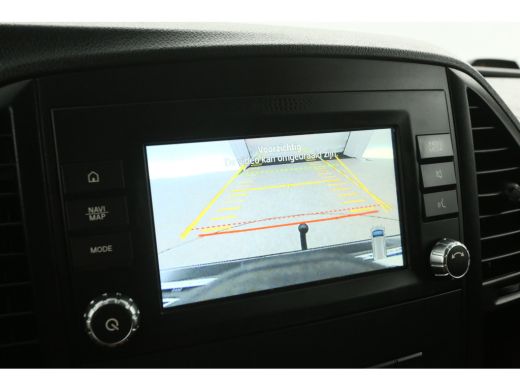 Mercedes Vito 119 CDI Lang 191PK Automaat Camera Cruise LED Airco Leder Navi Trekhaak 18"LMV 3 Persoons PDC ActivLease financial lease