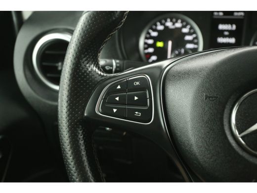 Mercedes Vito 119 CDI Lang 191PK Automaat Camera Cruise LED Airco Leder Navi Trekhaak 18"LMV 3 Persoons PDC ActivLease financial lease