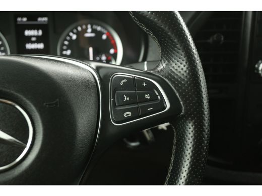 Mercedes Vito 119 CDI Lang 191PK Automaat Camera Cruise LED Airco Leder Navi Trekhaak 18"LMV 3 Persoons PDC ActivLease financial lease